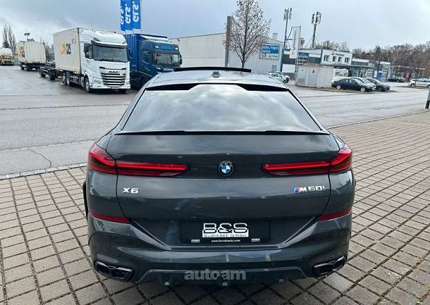 BMW XM