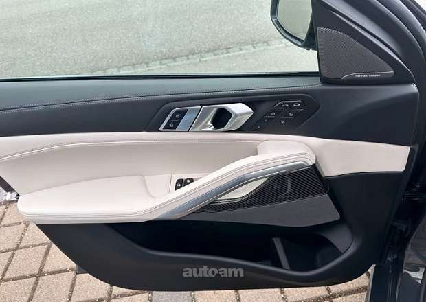 BMW XM