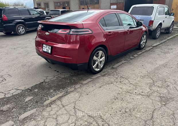 Chevrolet Volt 2013 — photo 3