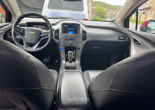Chevrolet Volt 2013 — photo 5