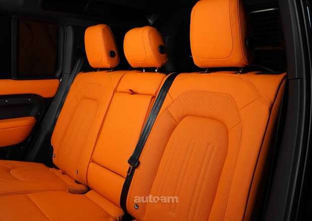 Land Rover Defender