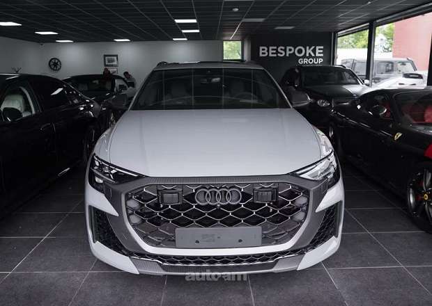 Audi RSQ8