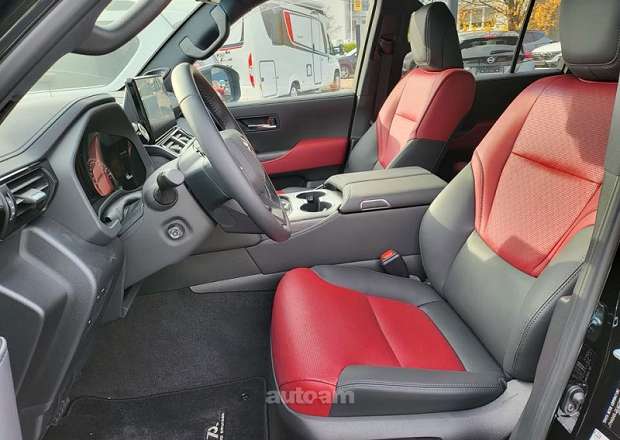 Toyota Land Cruiser 300