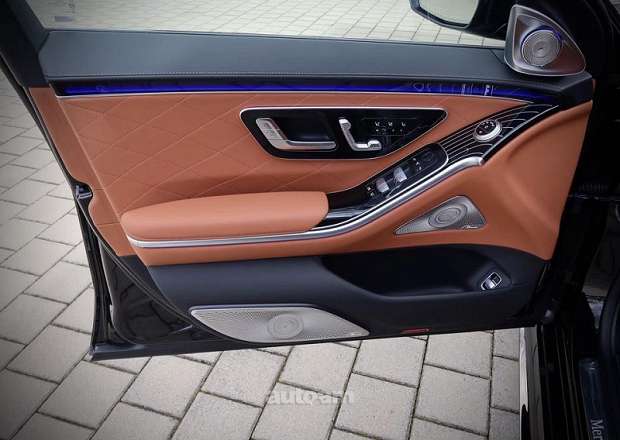 Mercedes-Benz S 500