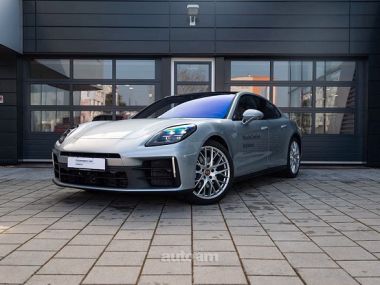 Porsche Panamera  2025 