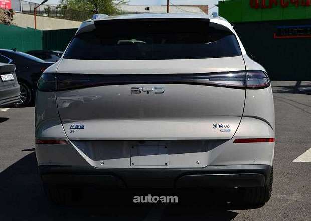 BYD SEA Lion 06