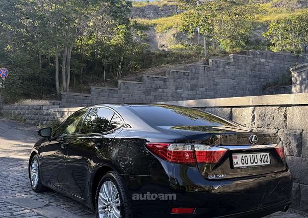 Lexus ES 250