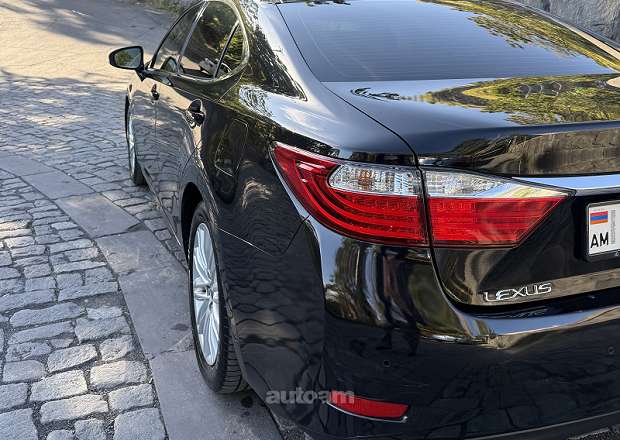 Lexus ES 250