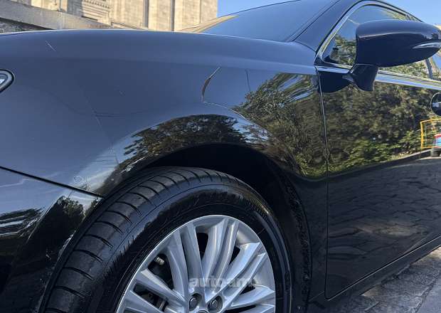 Lexus ES 250