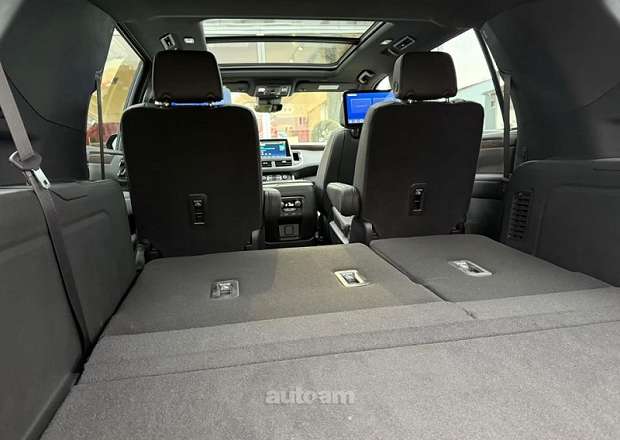 Chevrolet Suburban