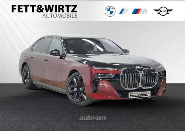 BMW i7