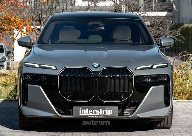 BMW 740