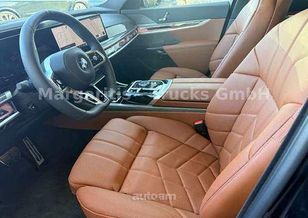 BMW 740