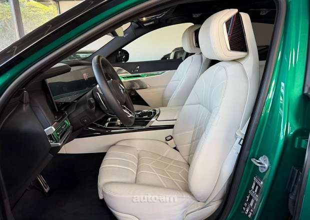 BMW 740