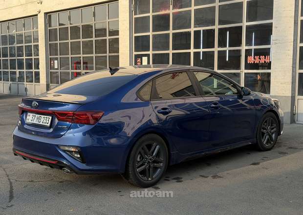 Kia Forte 2021 — photo 11