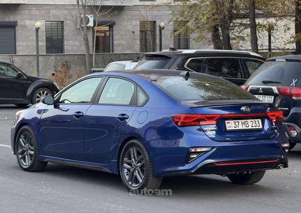 Kia Forte 2021 — photo 5