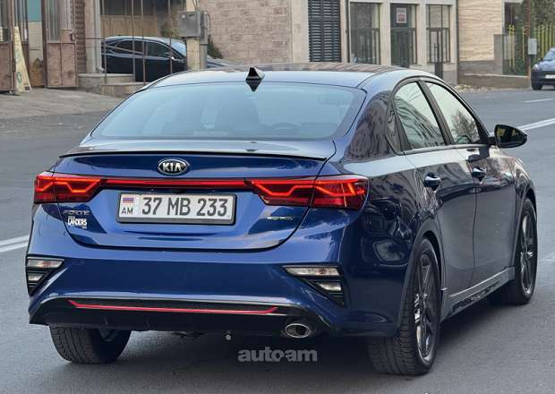 Kia Forte 2021 — photo 7