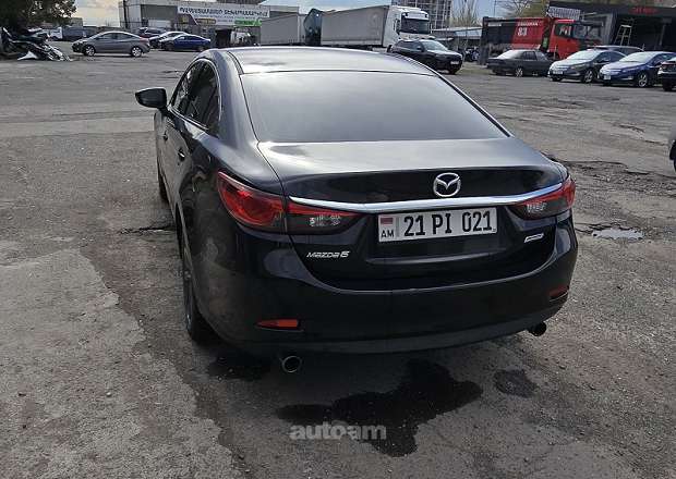 Mazda 6