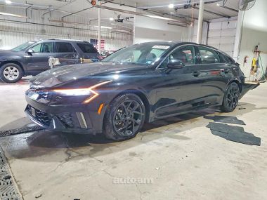 Kia K5  2026 