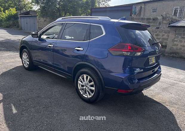 Nissan Rogue