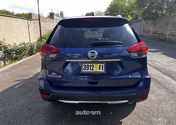 Nissan Rogue