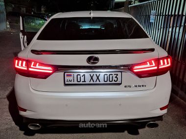 Lexus ES 300  2017 