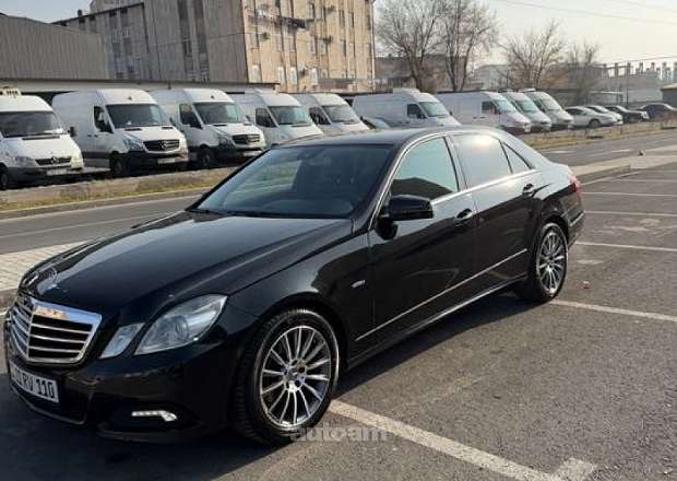 Mercedes-Benz E 200