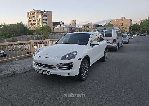 Porsche Cayenne 2014 — լուսանկար 4