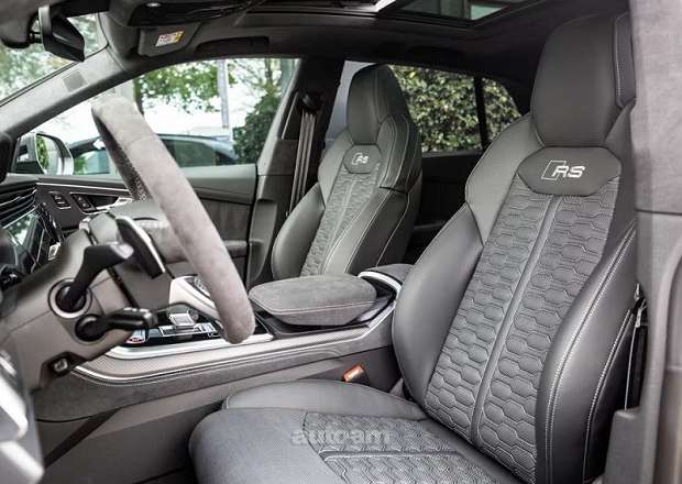 Audi RSQ8