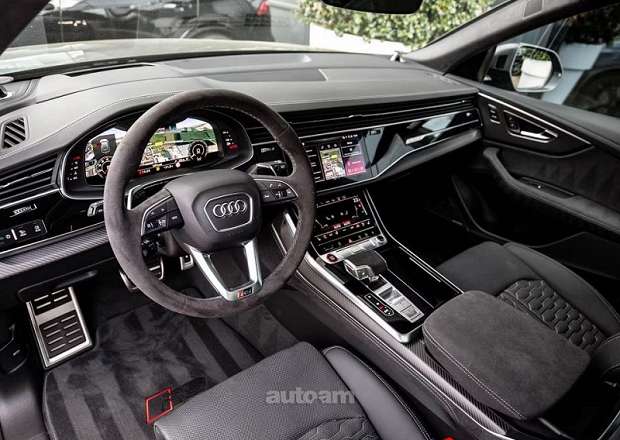 Audi RSQ8