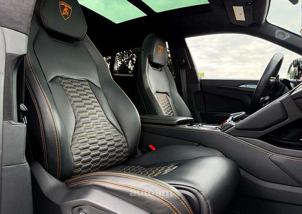 Lamborghini Urus 2022 — լուսանկար 10