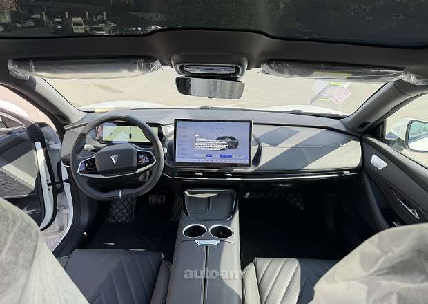 Changan Deepal SL03