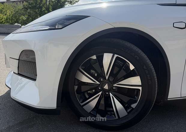 Changan Deepal SL03