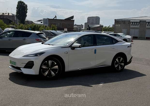 Changan Deepal SL03
