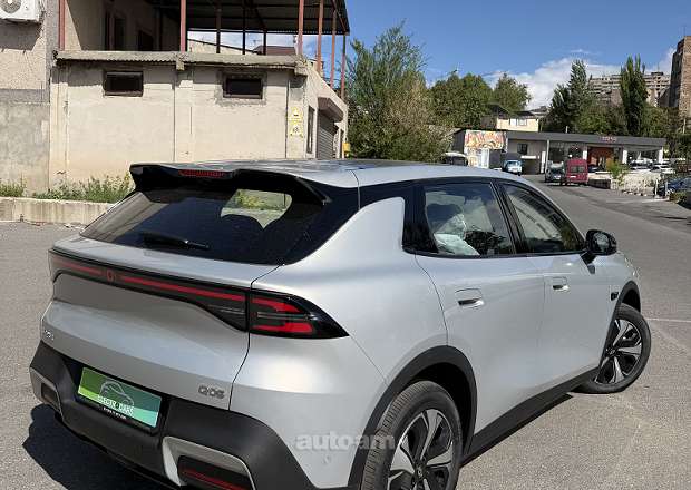 Changan Nevo Q05