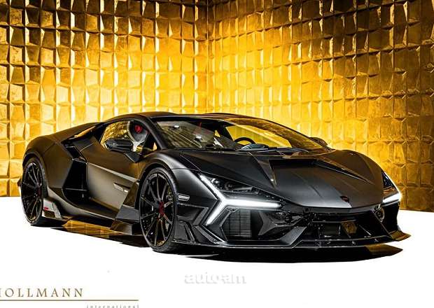 Lamborghini Revuelto