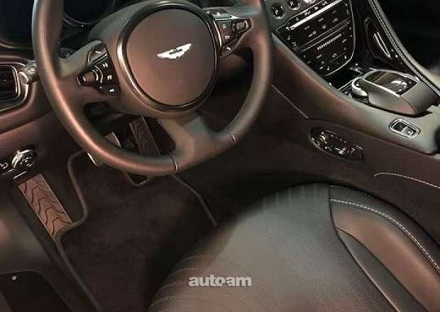Aston Martin DB11