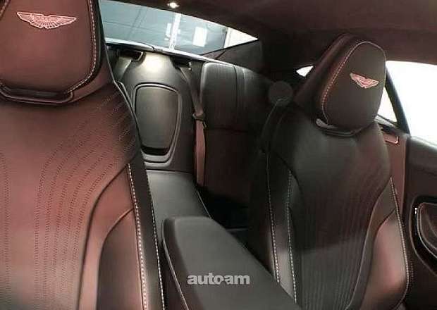 Aston Martin DB11