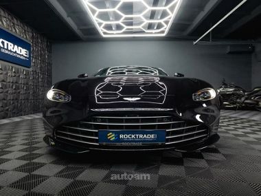 Aston Martin V8 Vantage  2023 