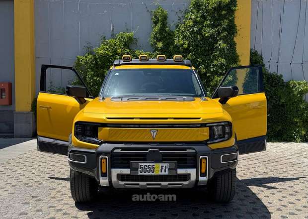 Changan G318