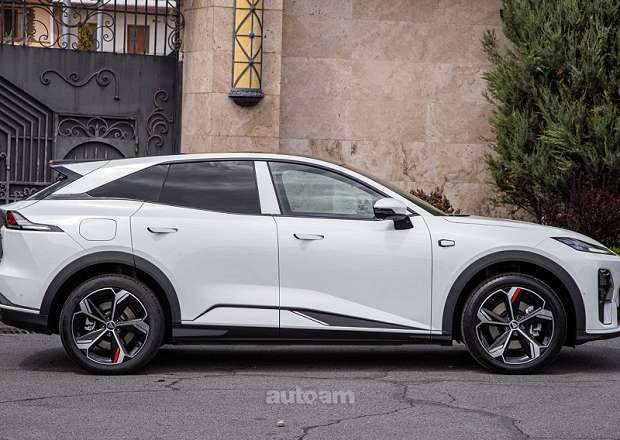 Changan Deepal S07