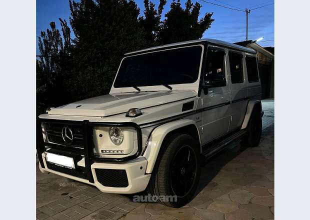 Mercedes-Benz G 550 2011 — photo 2