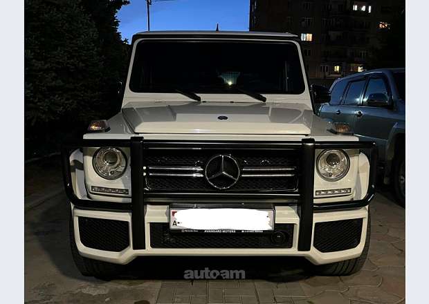 Mercedes-Benz G 550 2011 — photo 1