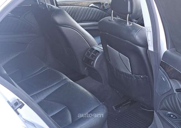 Mercedes-Benz E 500