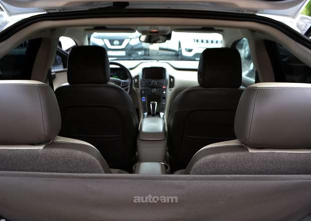 Chevrolet Volt 2015 — լուսանկար 9