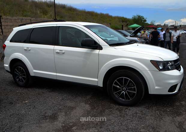 Dodge Journey 2019 — լուսանկար 4