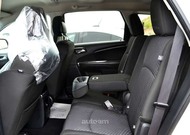 Dodge Journey 2019 — լուսանկար 9