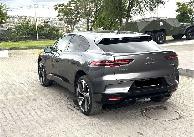 Jaguar I-Pace