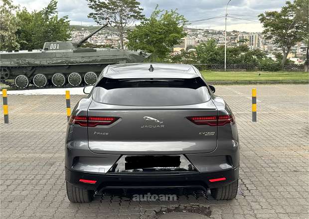 Jaguar I-Pace