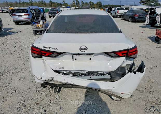 Nissan Sentra